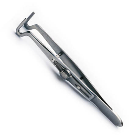 Lid Forceps